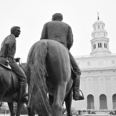 Nauvoo Statues